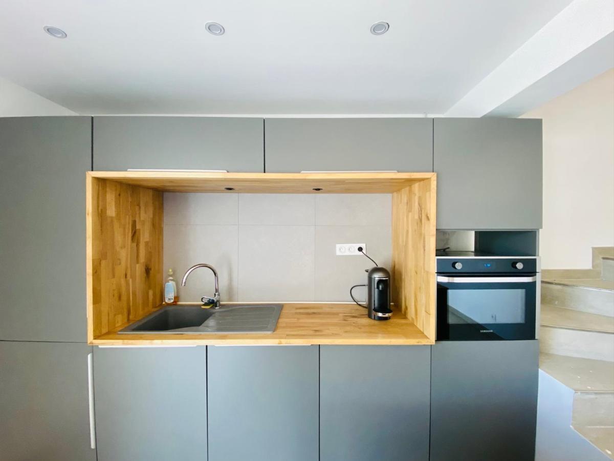 Duplex 120M2 Terrasse Vue Sur Nimes Apartment Bagian luar foto